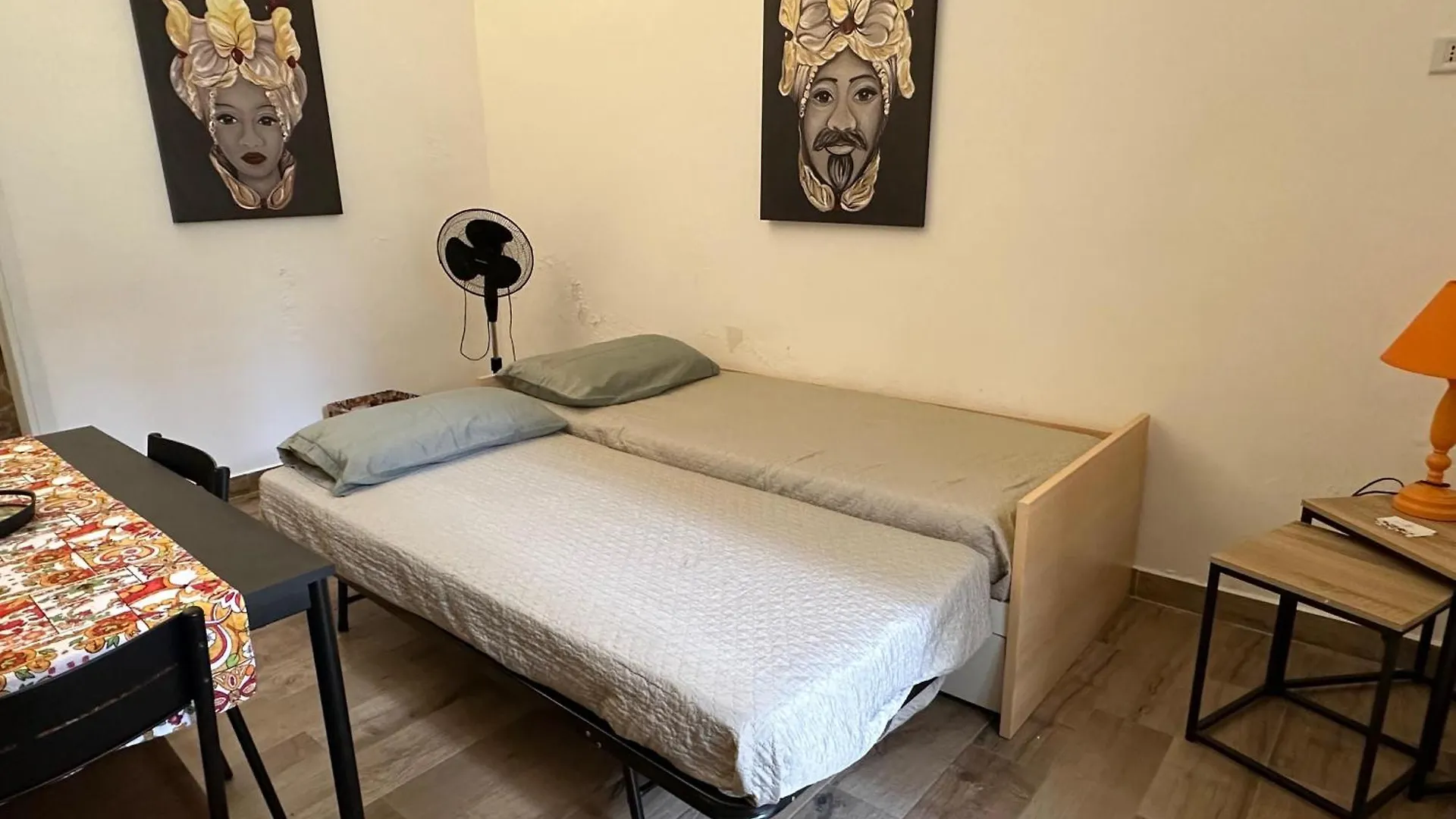 La Mansarda Dei Mori, Catania, Italy Apartment  Catania