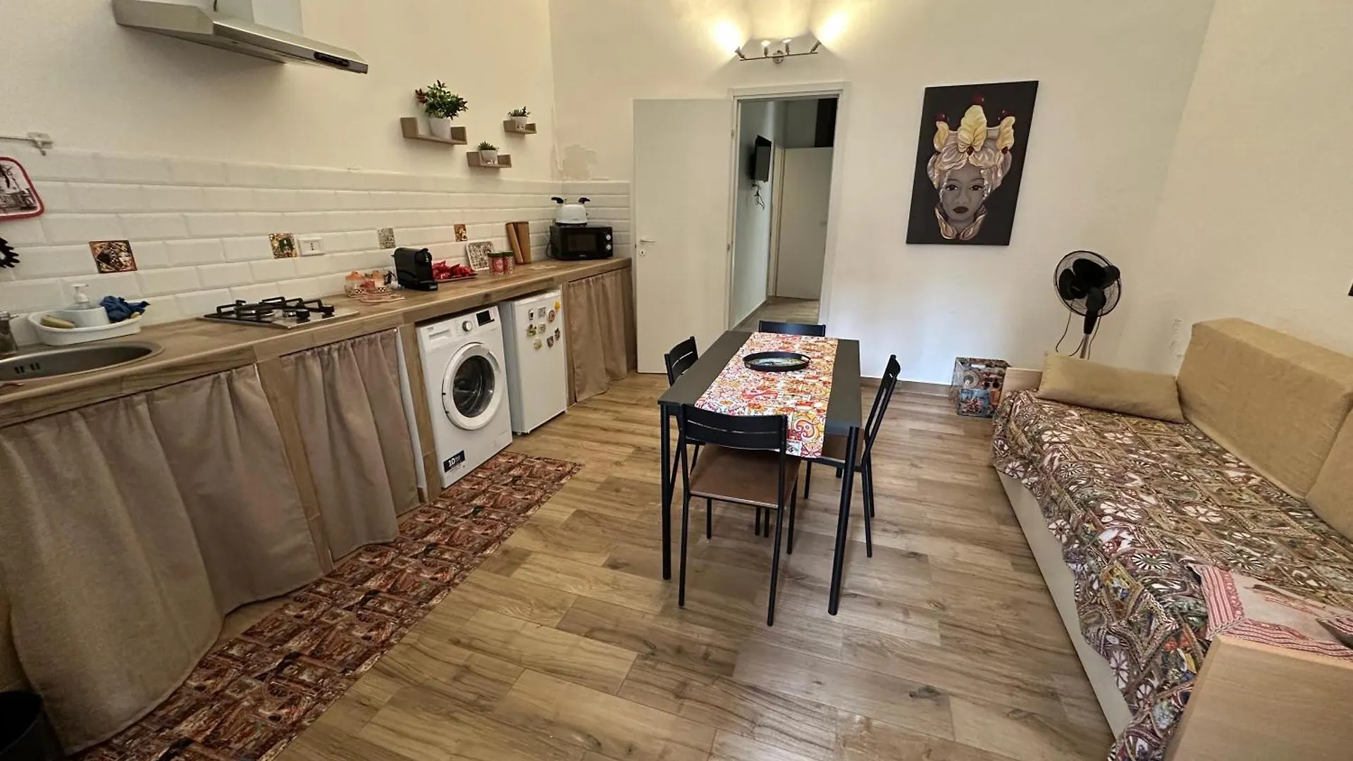 La Mansarda Dei Mori, Catania, Italy Apartment Italy