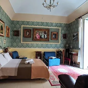 Dell°ottocento Apartamento